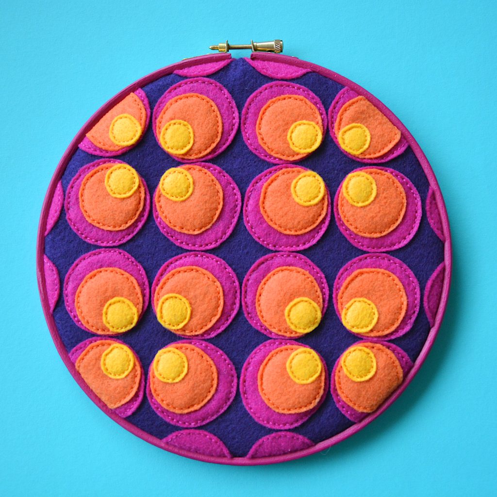 Retro floral hoop tutorial | Hello! Hooray!